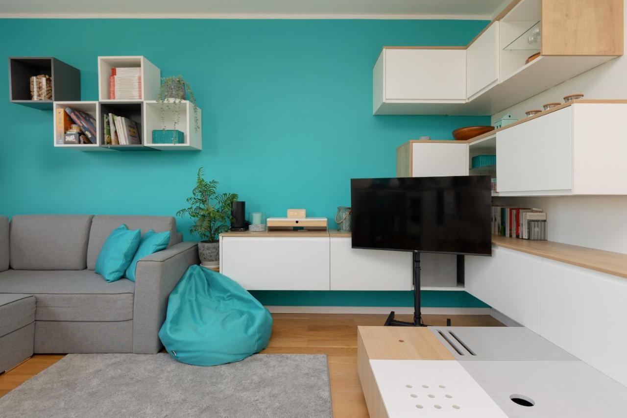 Apartment Metro Wilanowska With Parking By Renters